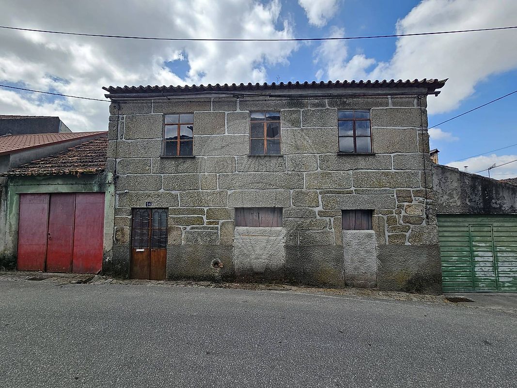 Moradia T0 para venda