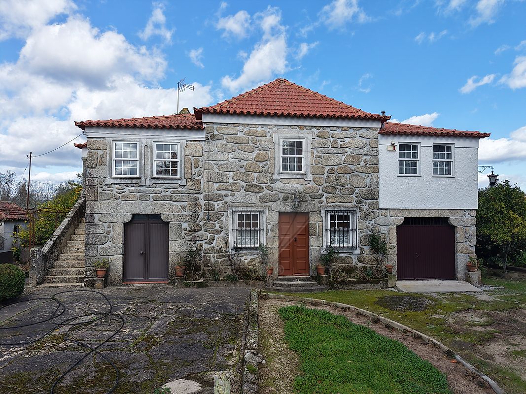 Moradia - Oliveira do Conde, Carregal do Sal, Viseu
