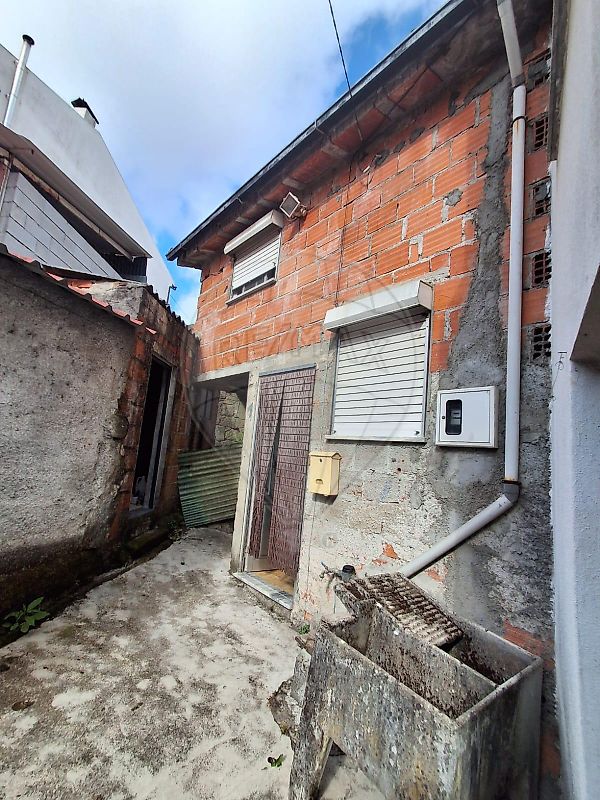 Moradia - Vilar Seco, Nelas, Viseu