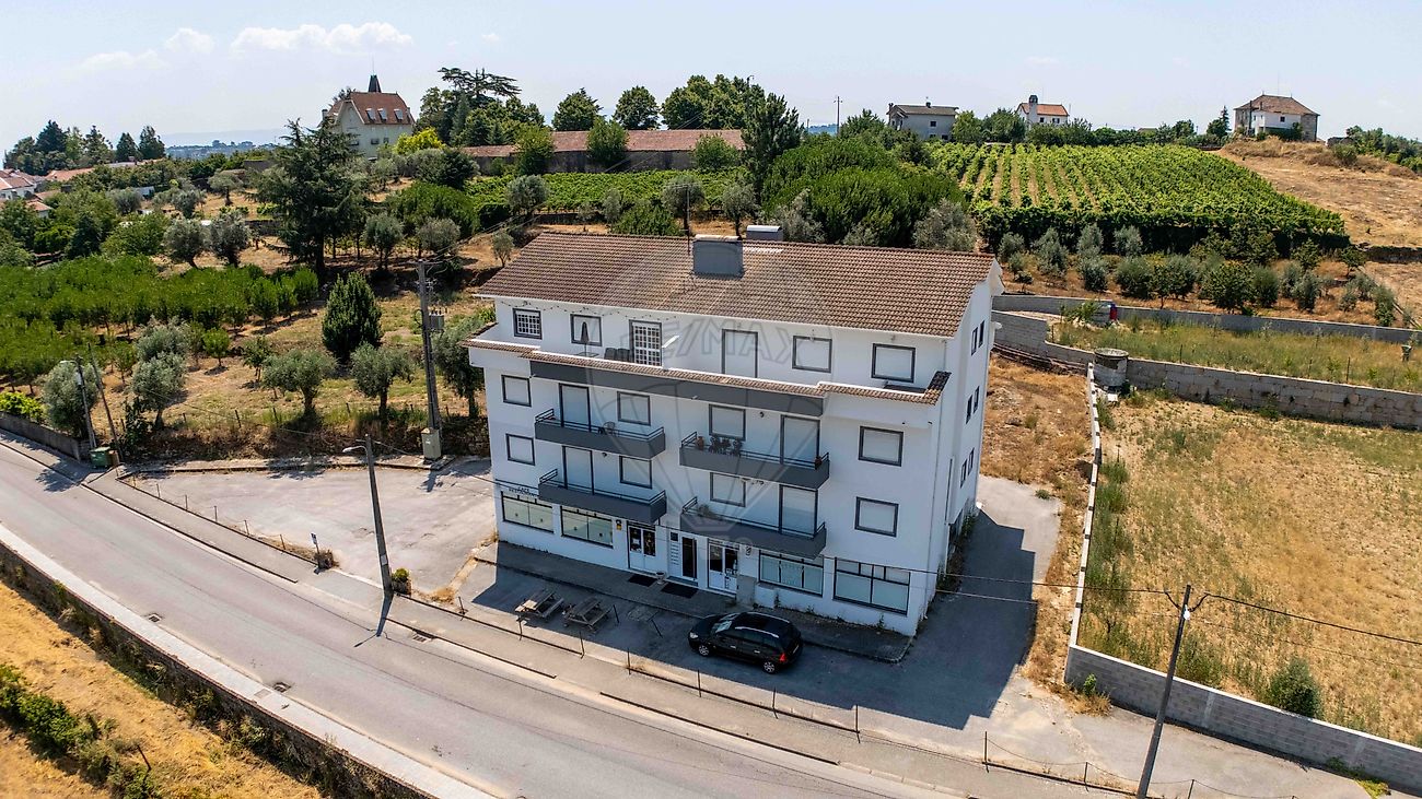 Apartamento - Santar e Moreira, Nelas, Viseu