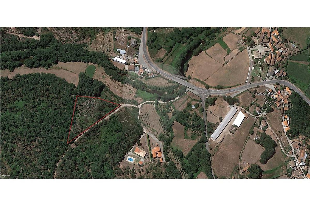 Terreno à venda em Vouzela