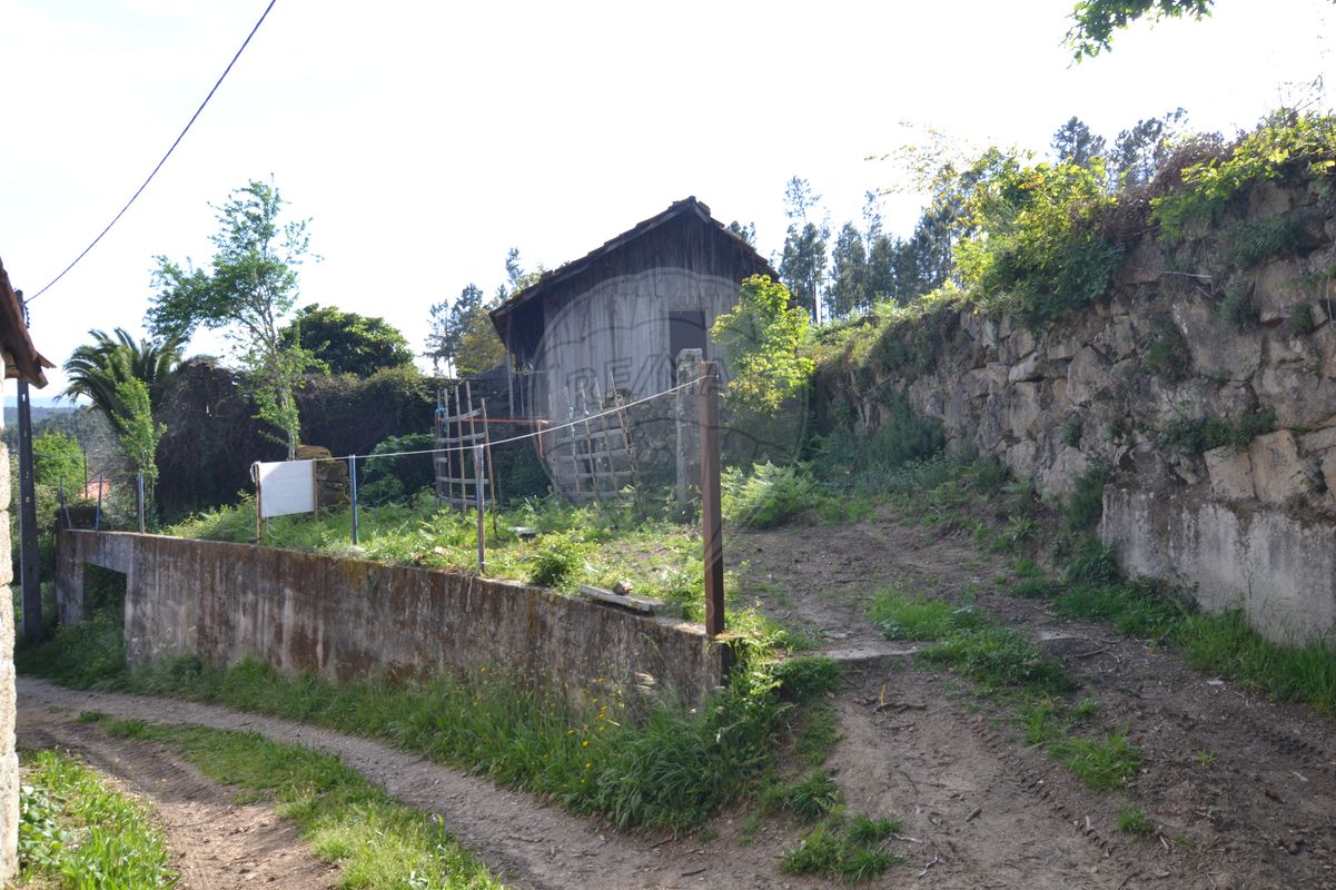 Moradia T0 para venda