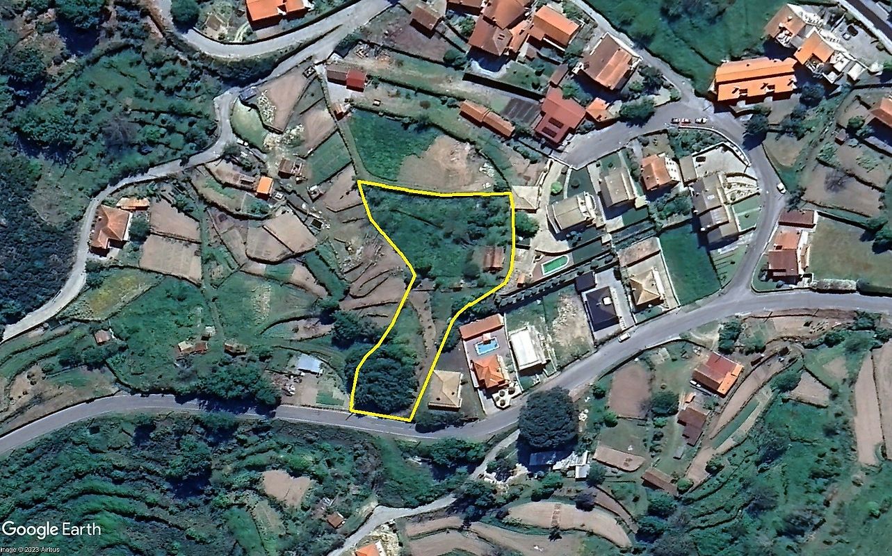 Terreno - Oliveira de Frades, Souto de Lafões e Sejães, Oliveira de Frades, Viseu