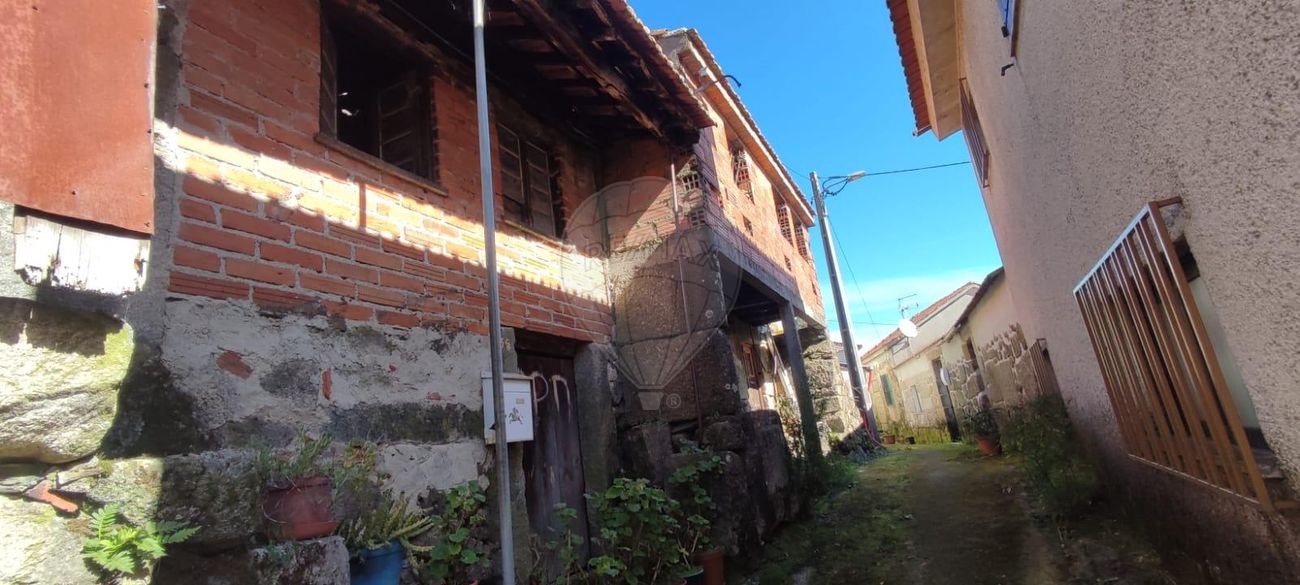 Moradia T2 para venda