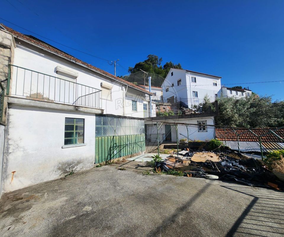 Moradia T2 para venda