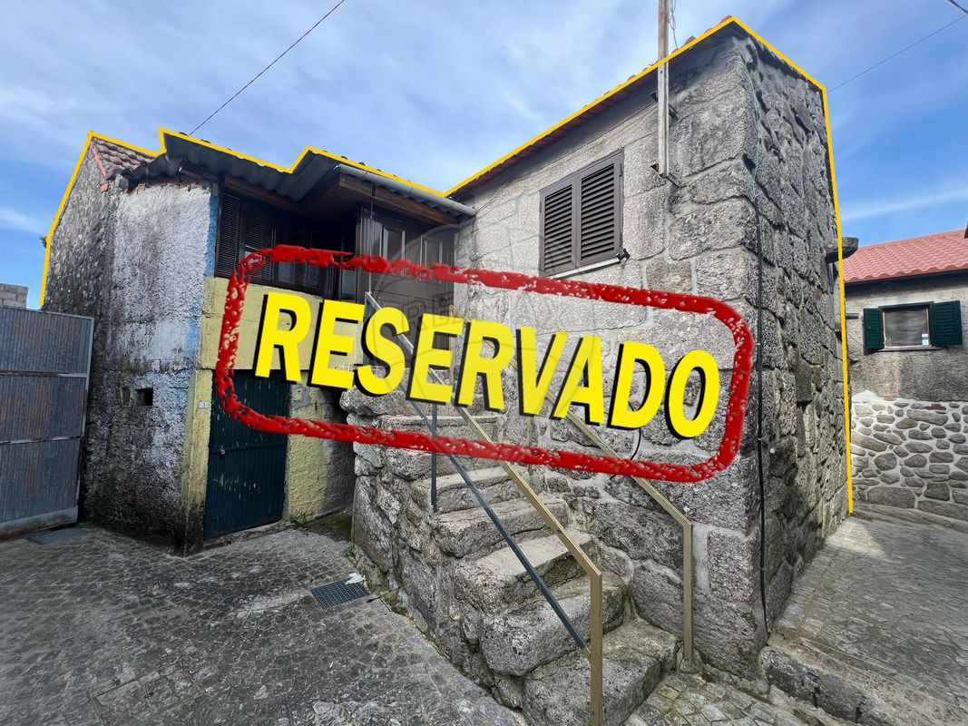 Moradia T2 para venda