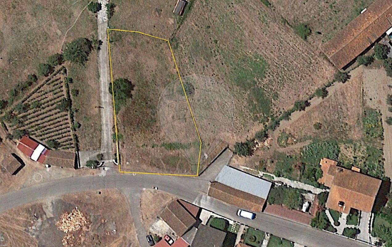 Terreno à venda em Tondela