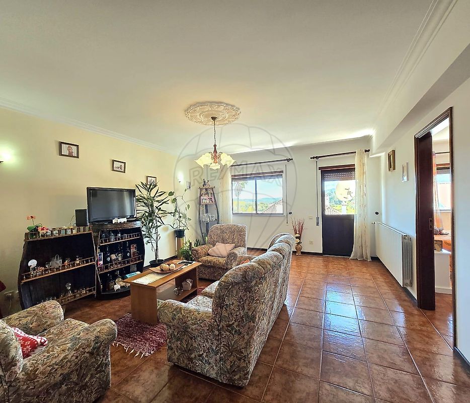 Apartamento - Campo de Besteiros, Tondela, Viseu