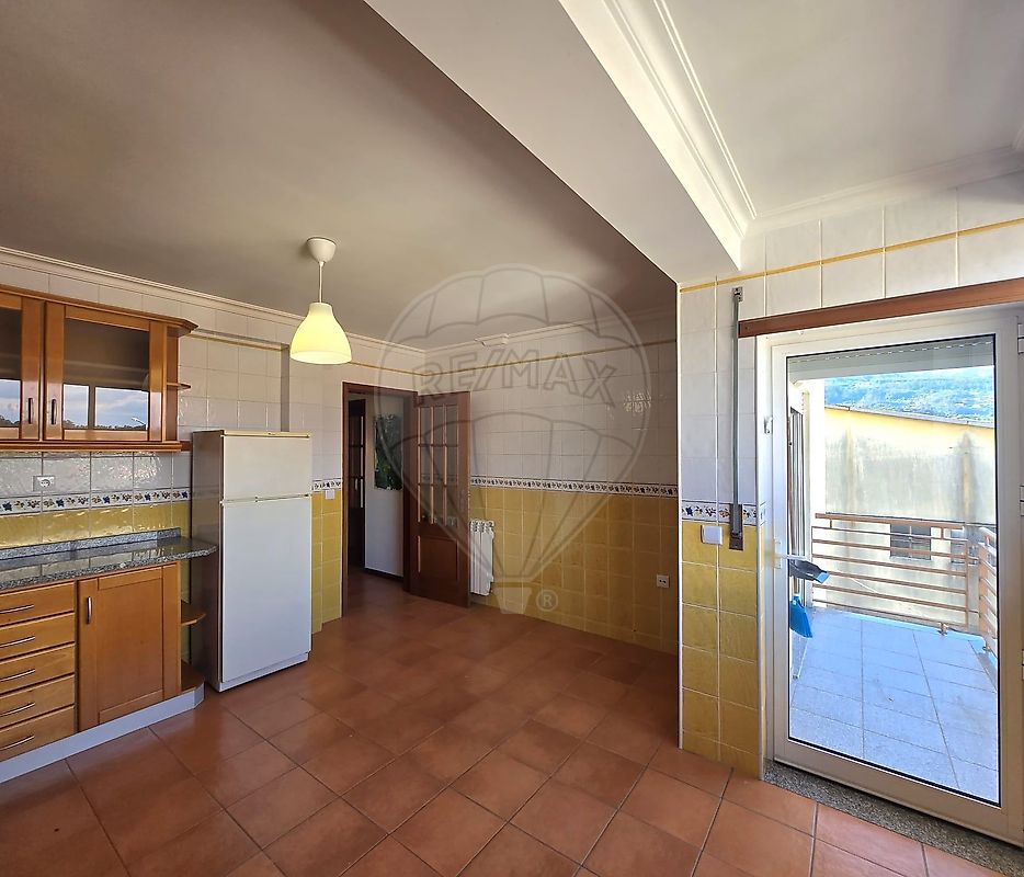 Apartamento T2 à venda em Campo de Besteiros, Tondela — foto 7