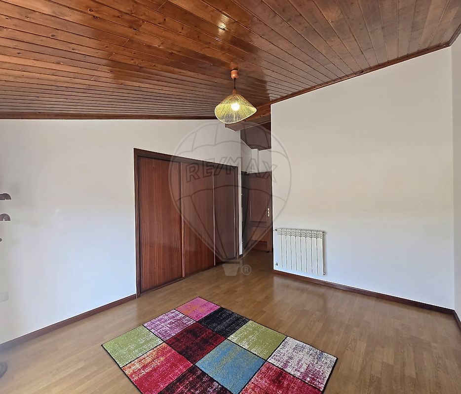 Apartamento T2 à venda em Campo de Besteiros, Tondela — foto 17