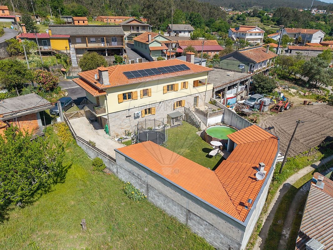 Moradia - Destriz e Reigoso, Oliveira de Frades, Viseu