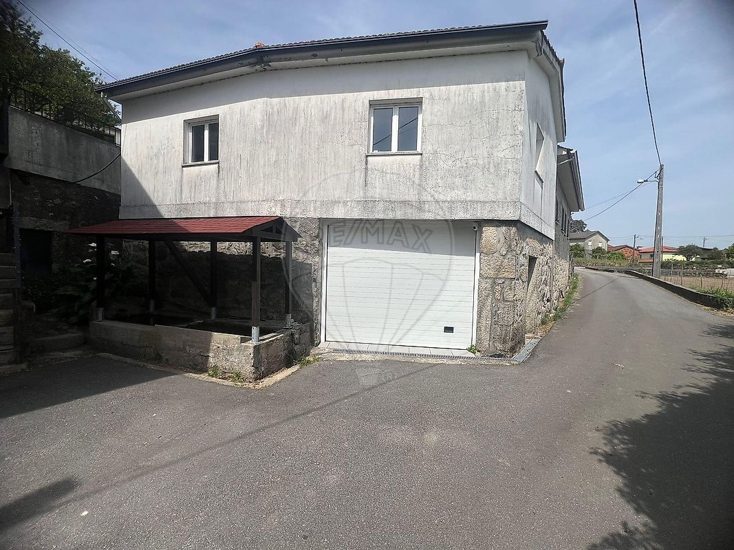 Outros - Habitação - Destriz e Reigoso, Oliveira de Frades, Viseu