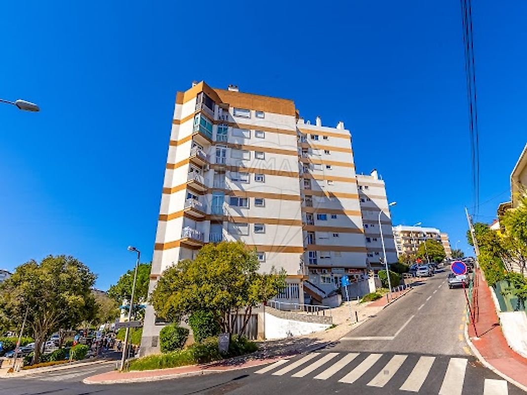 Apartamento T2 à venda em Oeiras