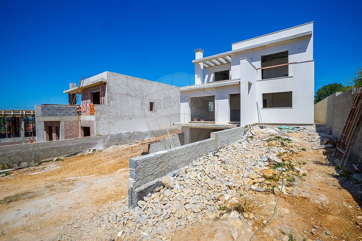 listing 123532009-9 picture-0