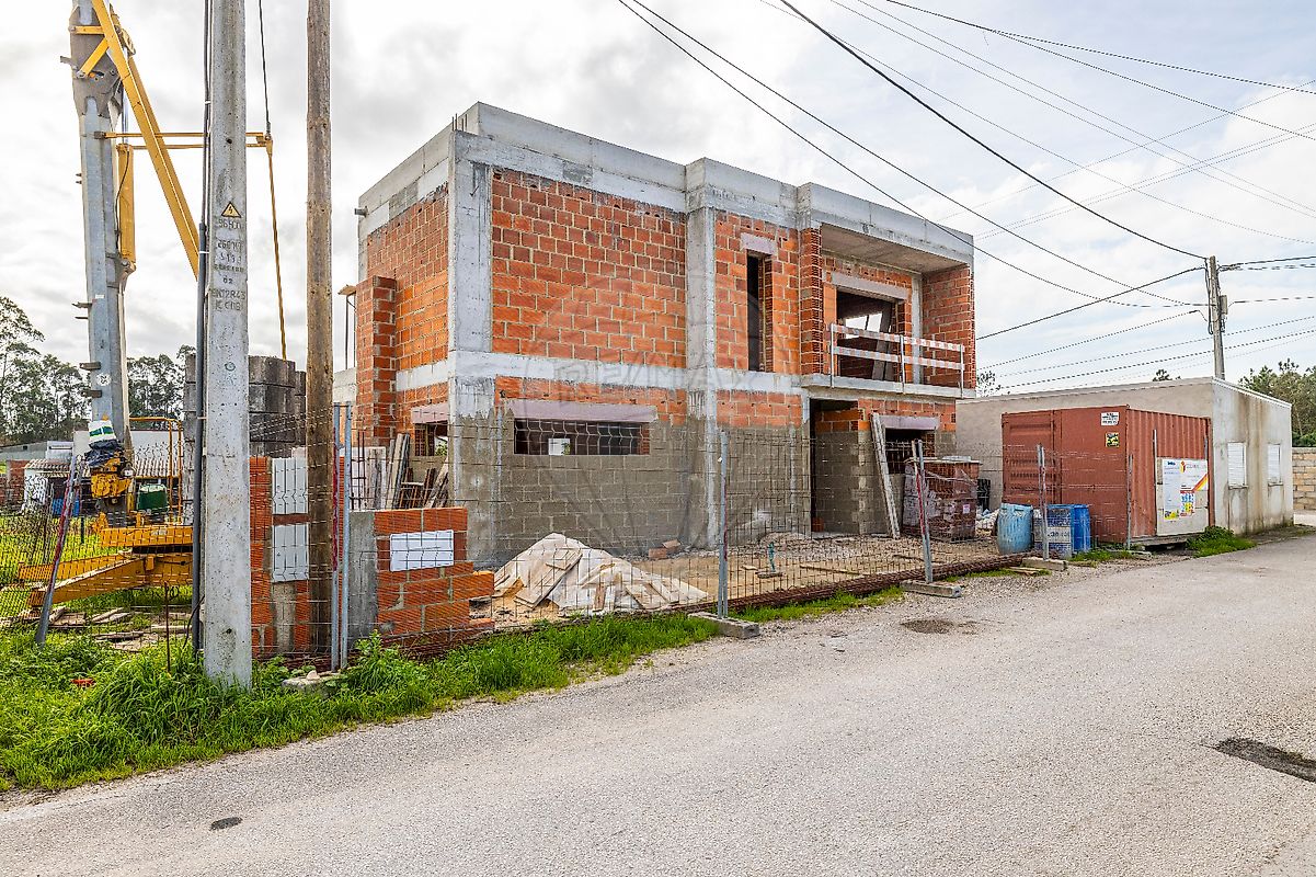 Moradia T4 à venda em Alcobaça