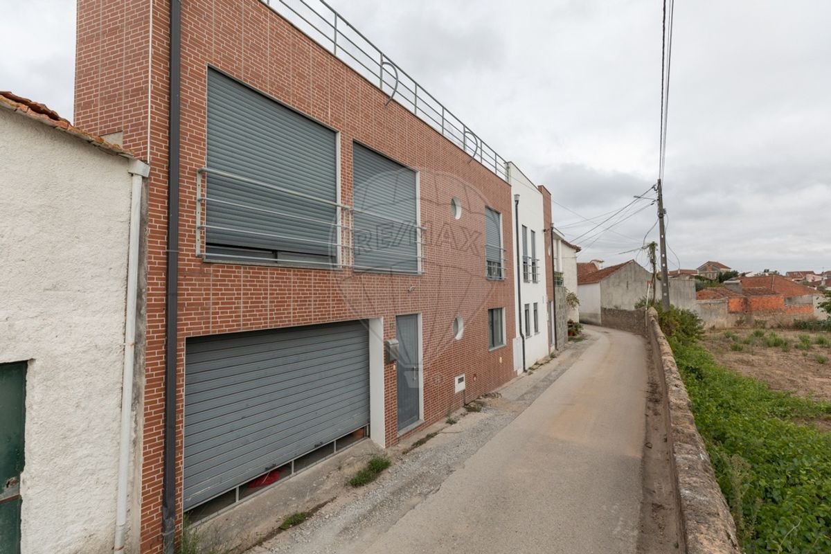 Moradia T3 para venda