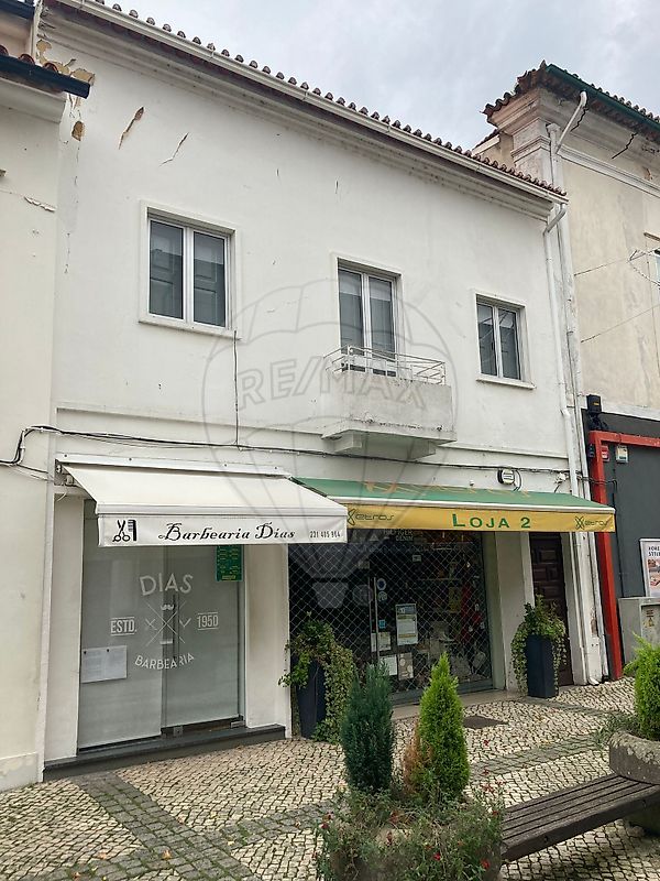 Apartamento T4 à venda em Mealhada