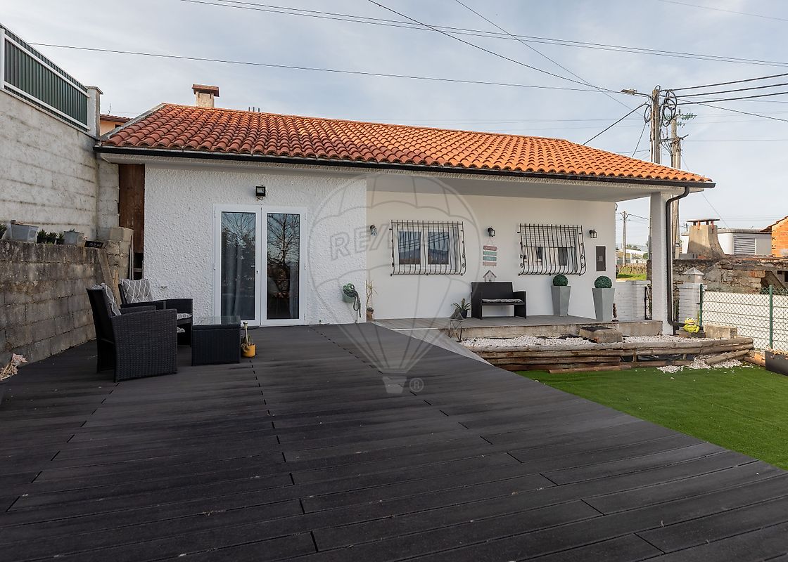 Moradia - Tamengos, Aguim e Óis do Bairro, Anadia, Aveiro