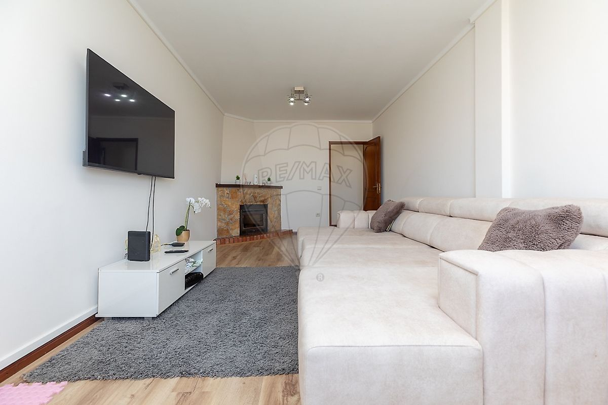 Apartamento T3 à venda em Anadia