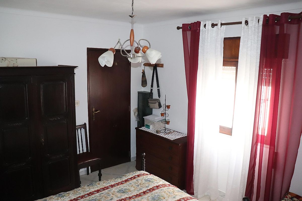 listing 124971042-45 picture-0