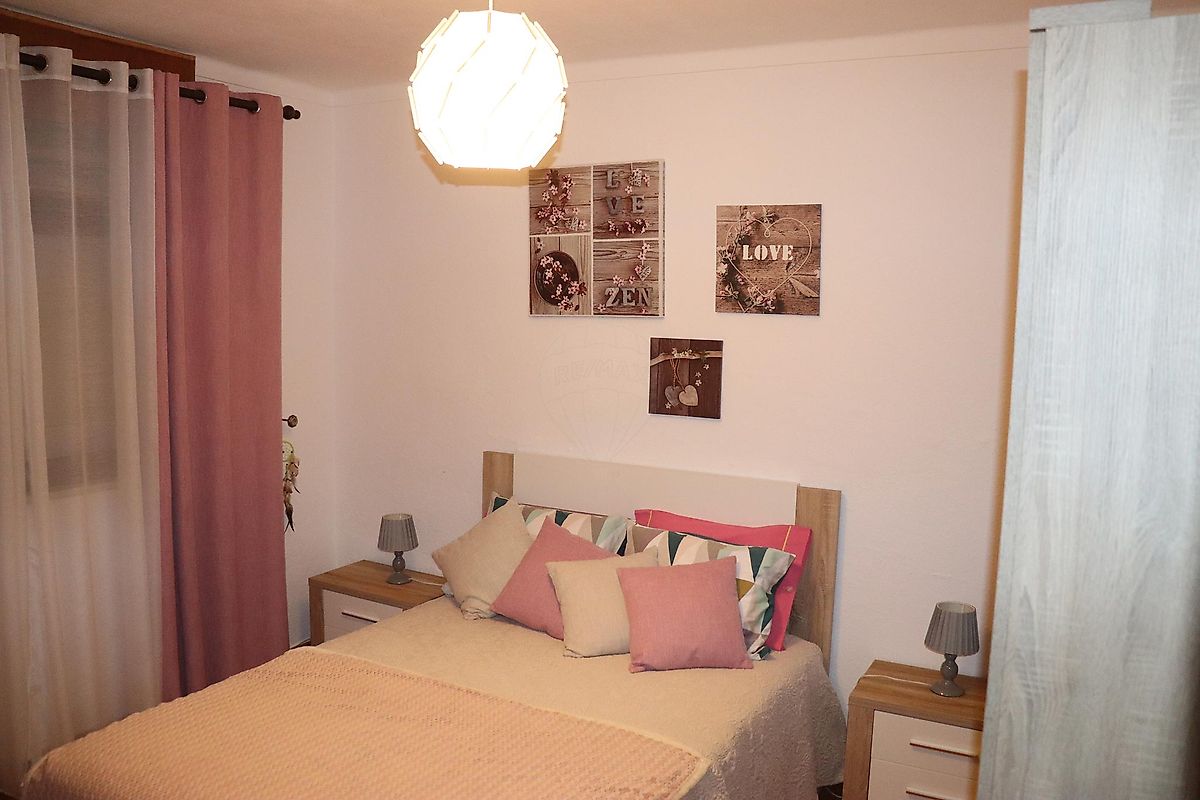 listing 124971042-45 picture-0