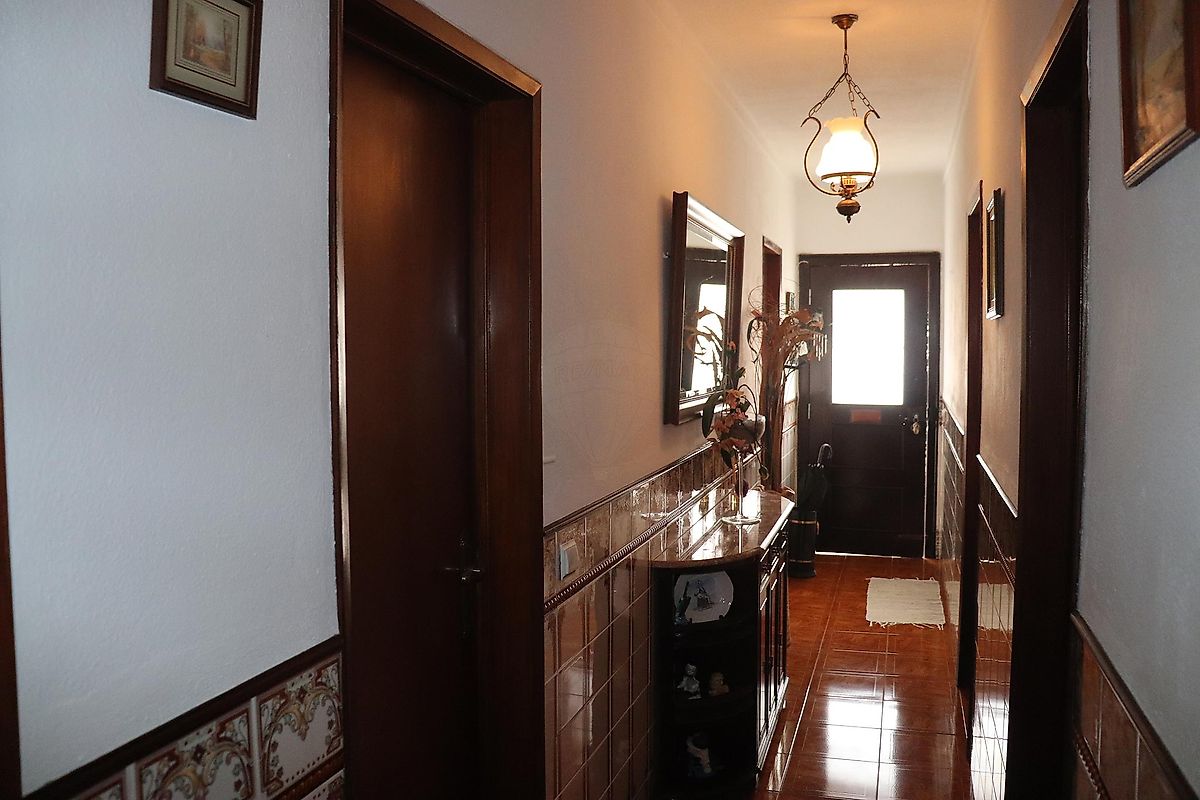 listing 124971042-45 picture-0