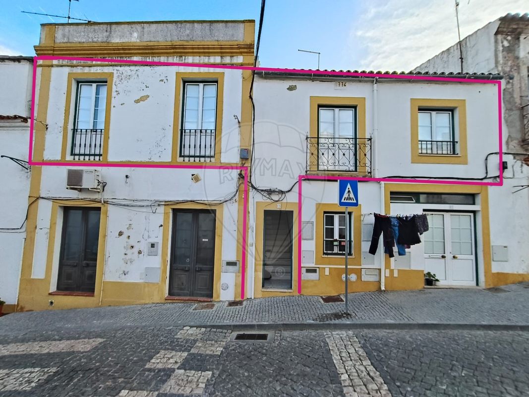 Moradia T2 para venda