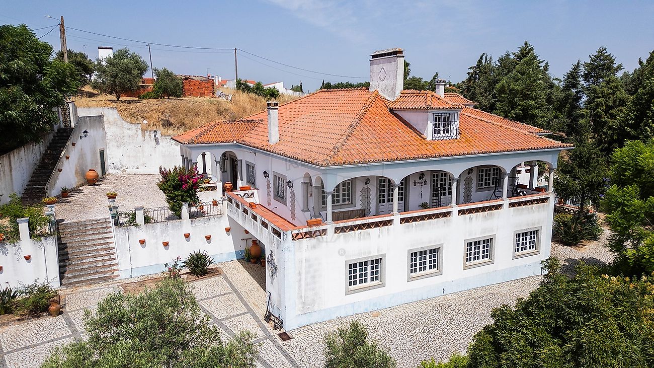 Apartamento T5 à venda em Arraiolos