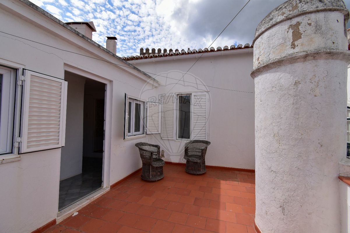 listing 124981055-27 picture-0