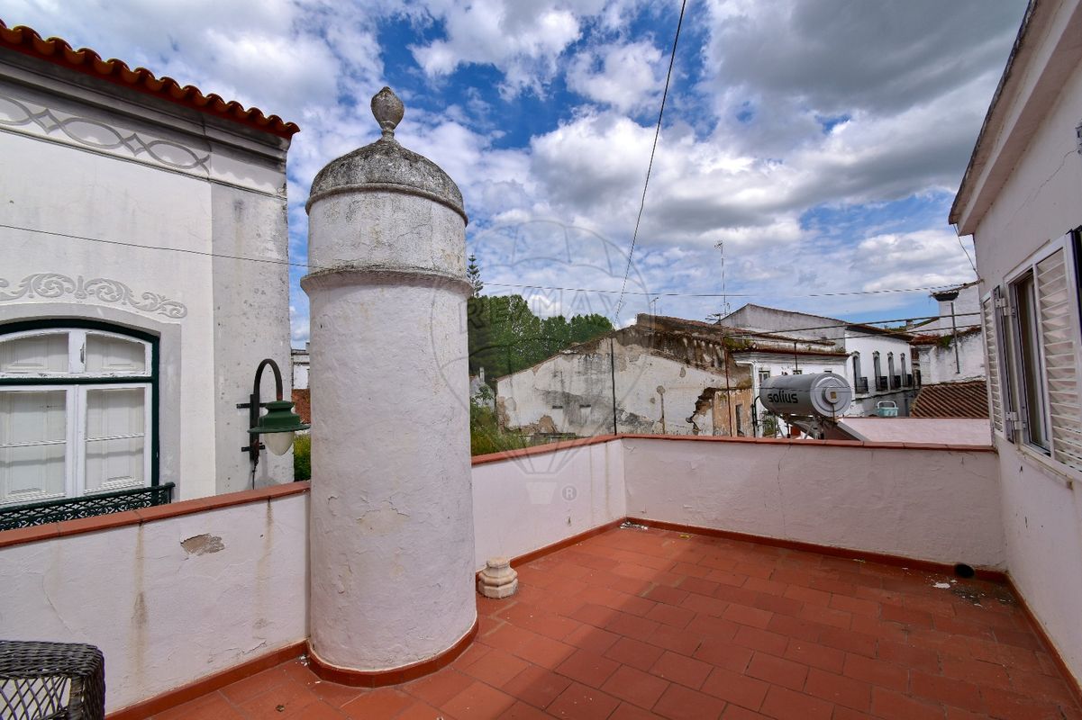listing 124981055-27 picture-0