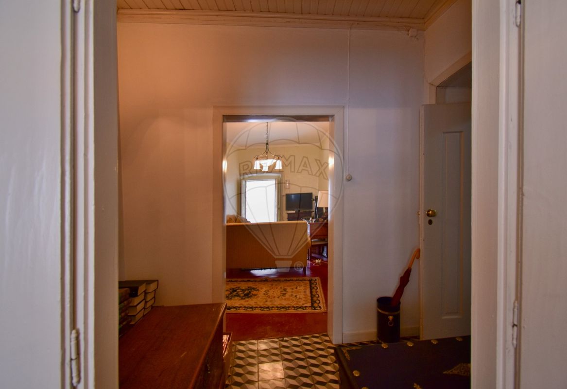 listing 124981055-27 picture-0