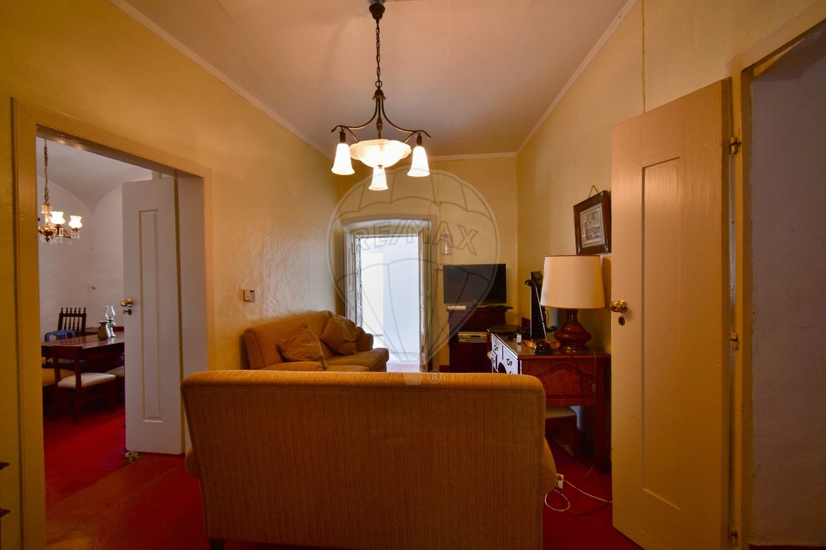 listing 124981055-27 picture-0
