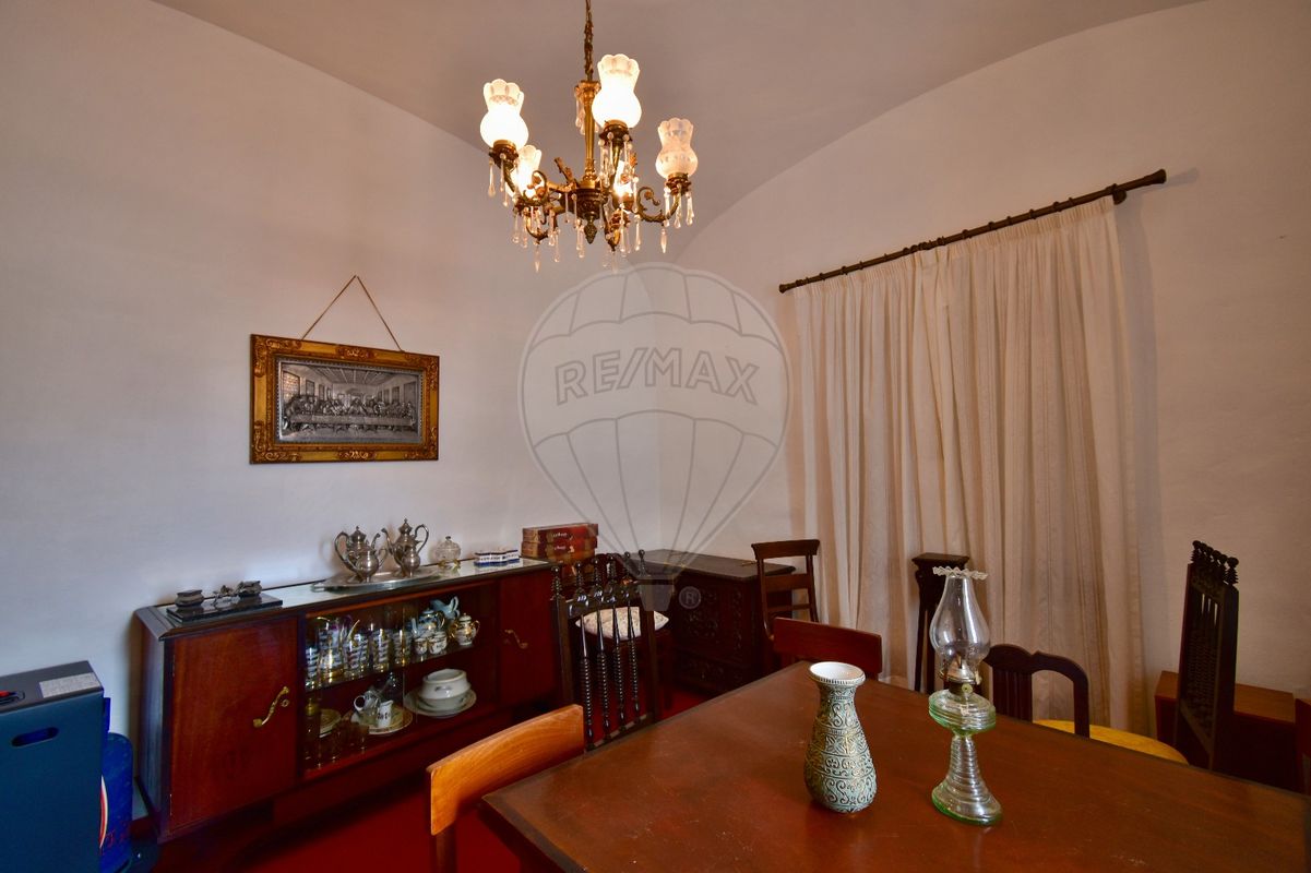 listing 124981055-27 picture-0