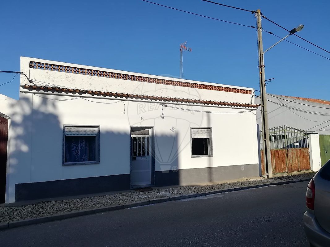 Moradia T5 para venda