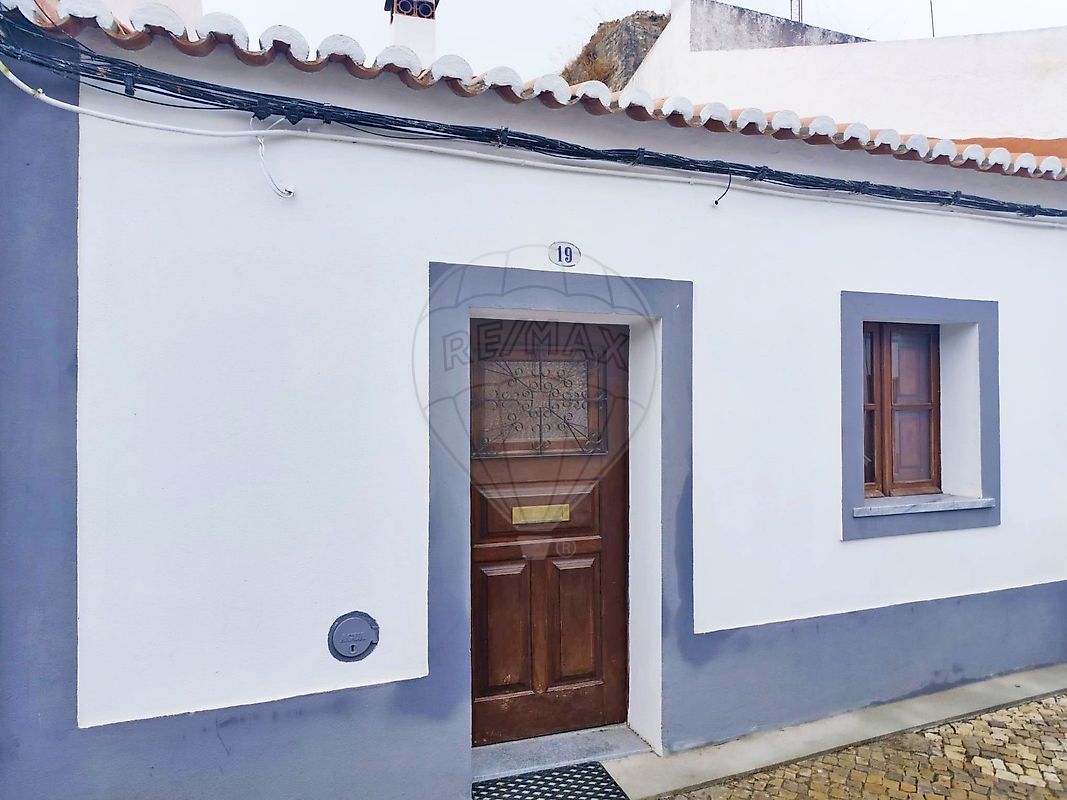 Moradia T1 para venda