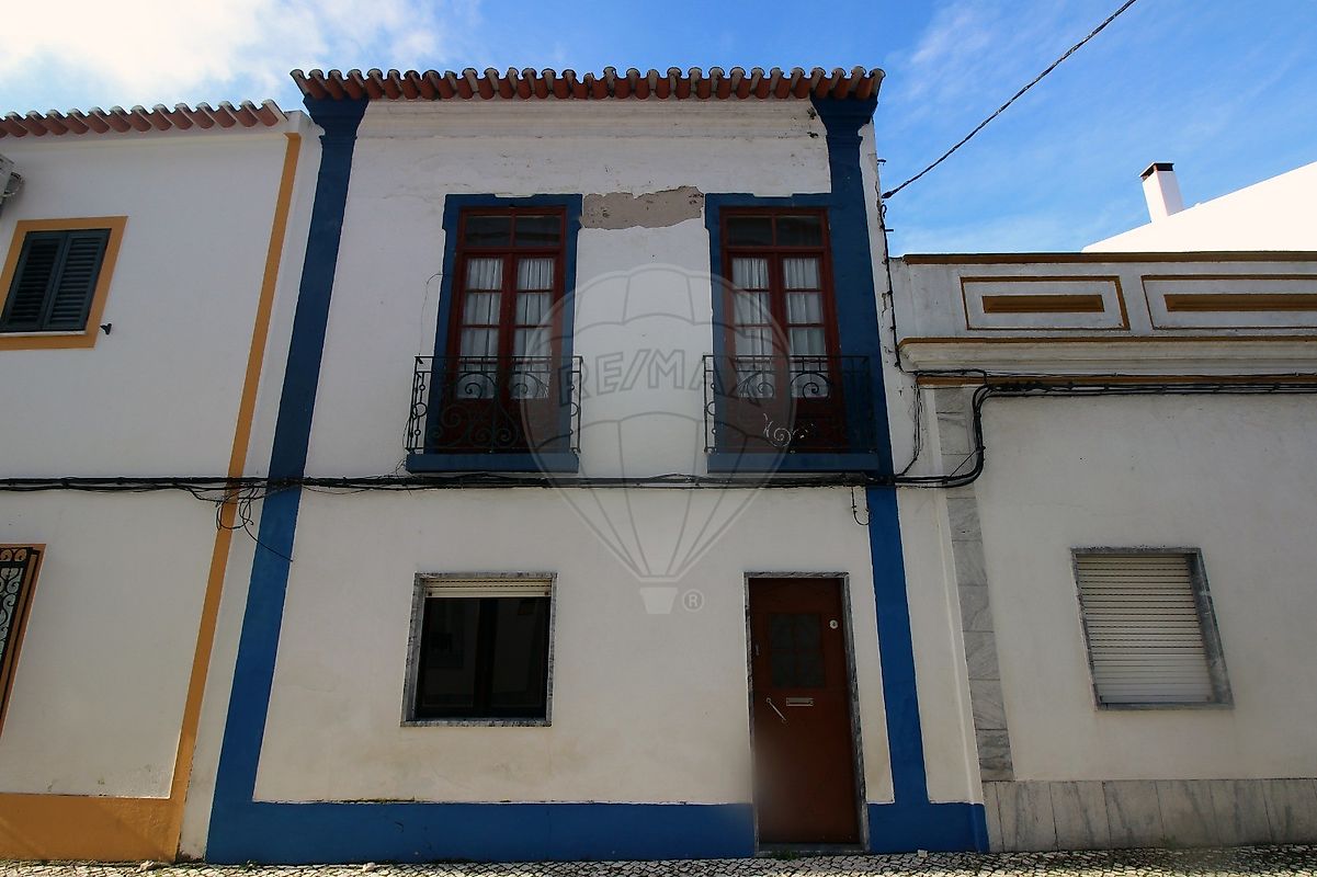 Moradia - Ferreira do Alentejo e Canhestros, Ferreira do Alentejo, Beja