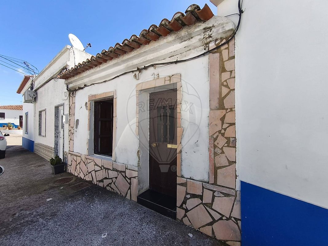 Moradia - Vila de Frades, Vidigueira, Beja