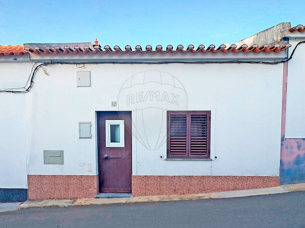 Moradia - Ervidel, Aljustrel, Beja