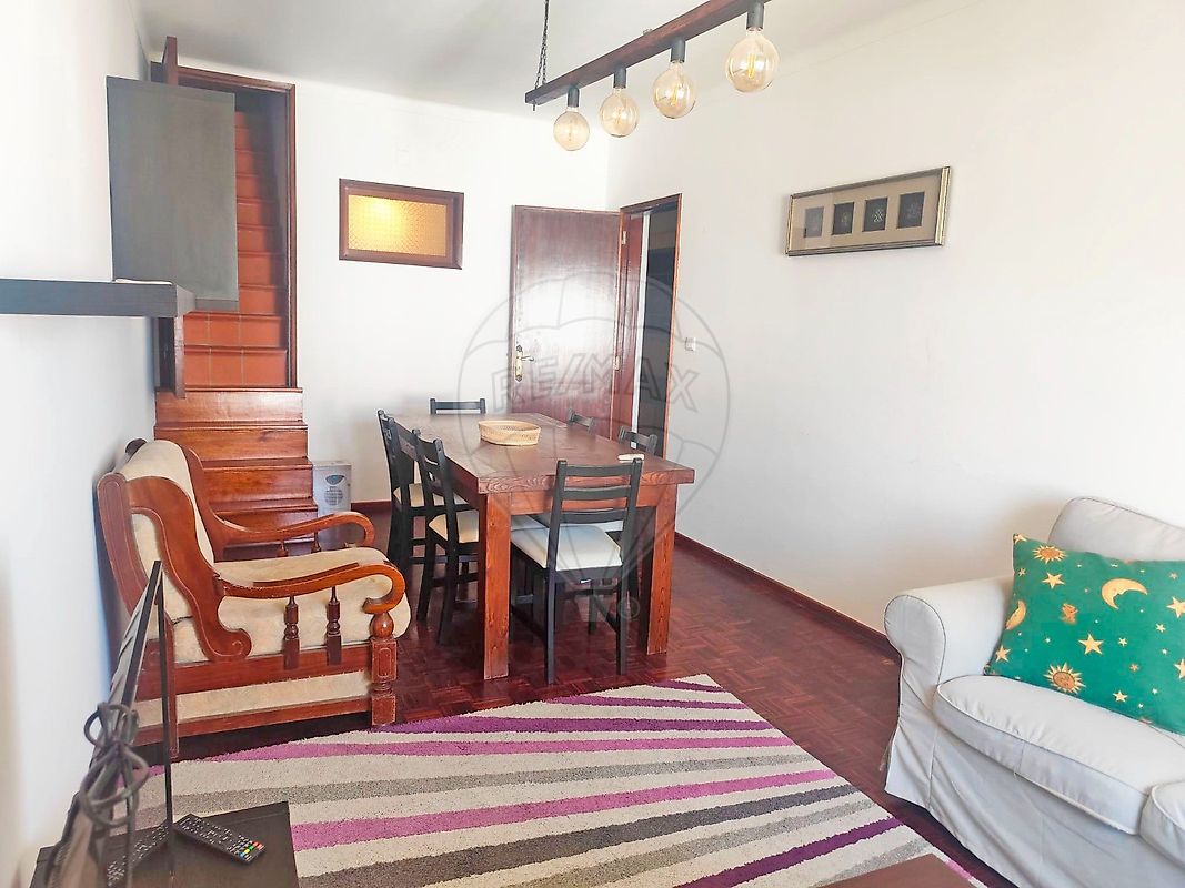 Apartamento T4 para arrendar em Beja