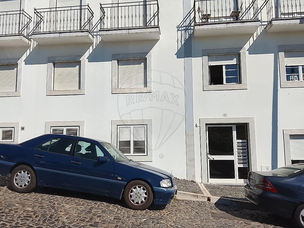 Apartamento T2 para arrendar em Beja