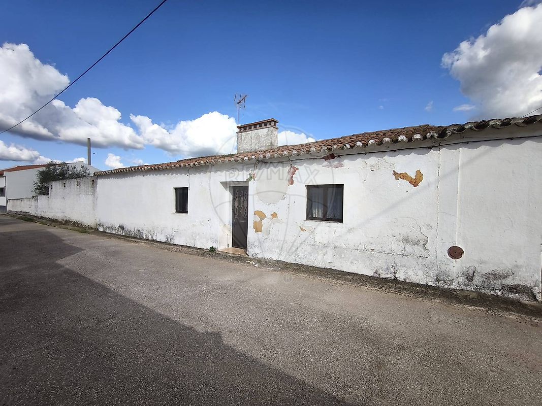 Moradia T3 - Selmes, Vidigueira, Beja