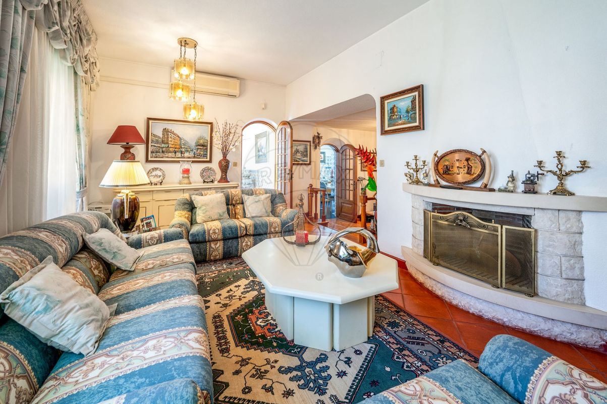 listing 124991017-62 picture-0