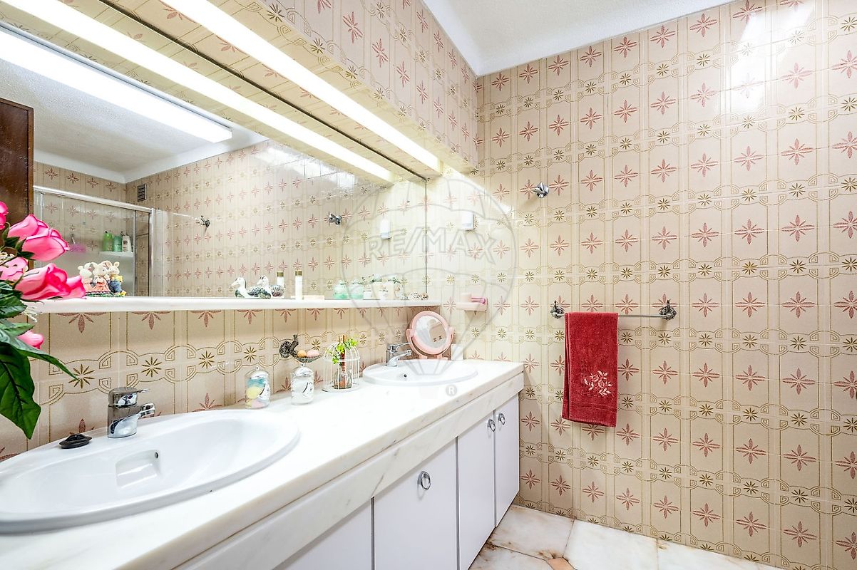 listing 124991017-62 picture-0