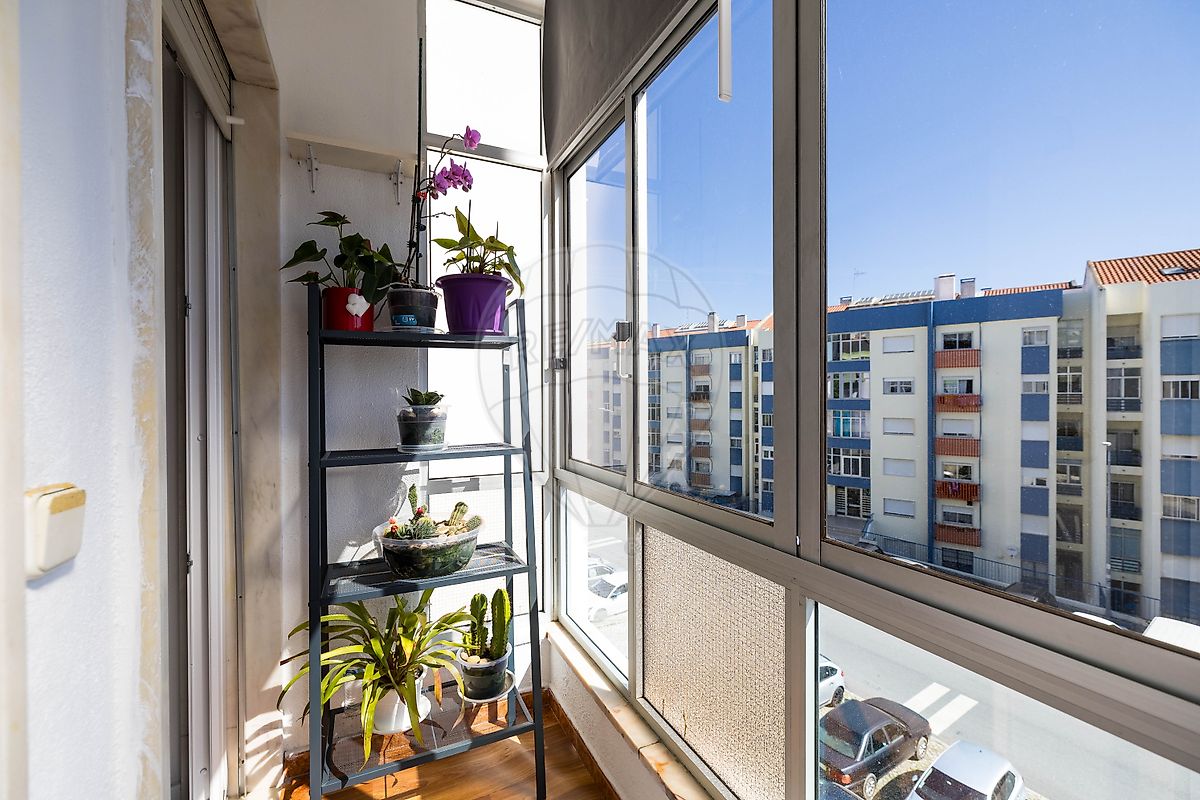 Apartamento T2 à venda em Sintra