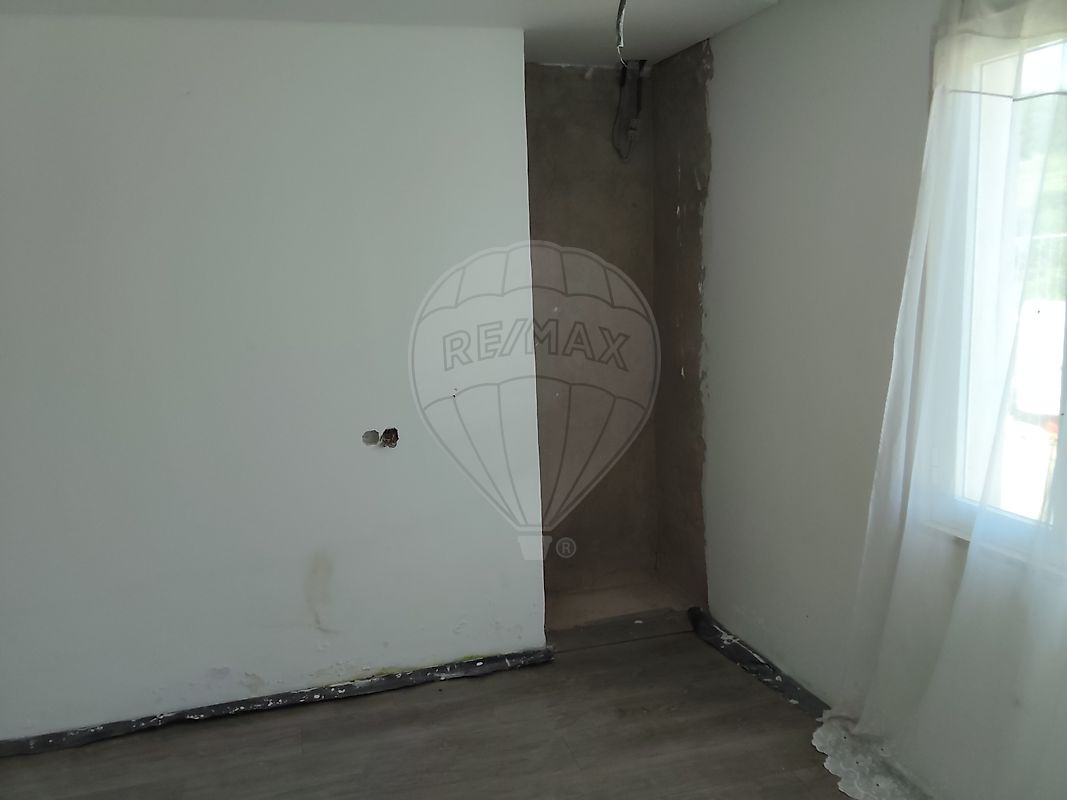 Moradia T2 à venda em São Quintino, Sobral de Monte Agraço — foto 13
