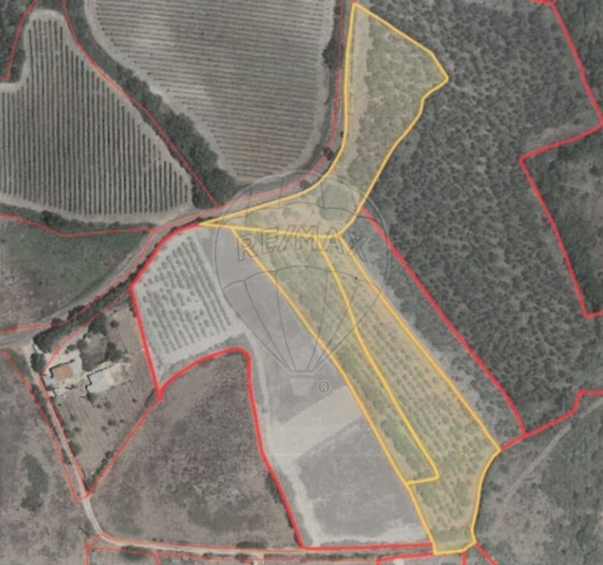Terreno à venda em Torres Vedras