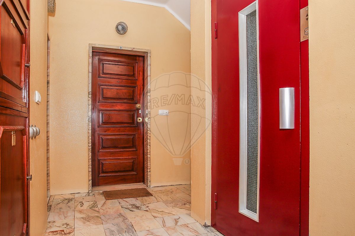 Apartamento T3 à venda em Águas Livres, Amadora — foto 9