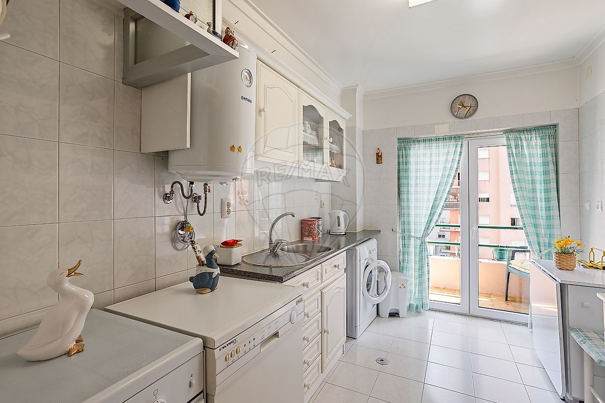 Apartamento T1 à venda em Sintra