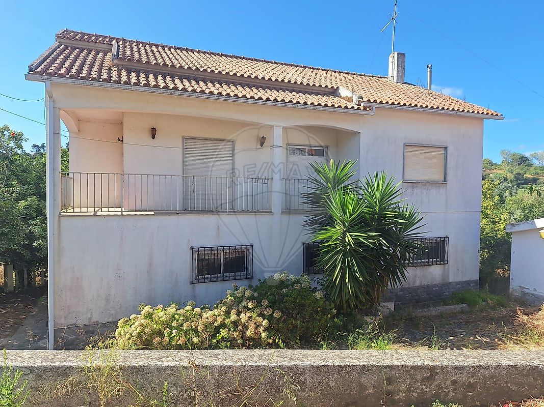 Apartamento T4 à venda em Torres Vedras