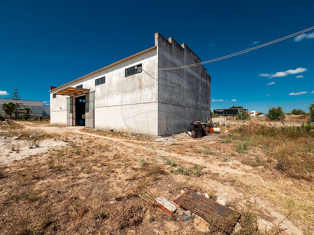 Garagem à venda em Cartaxo